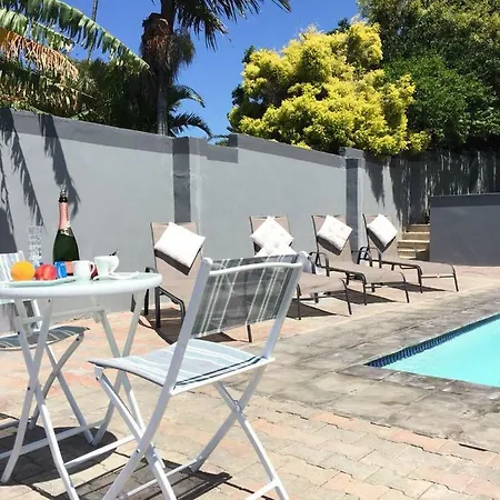 23 On Camden Guest House-3